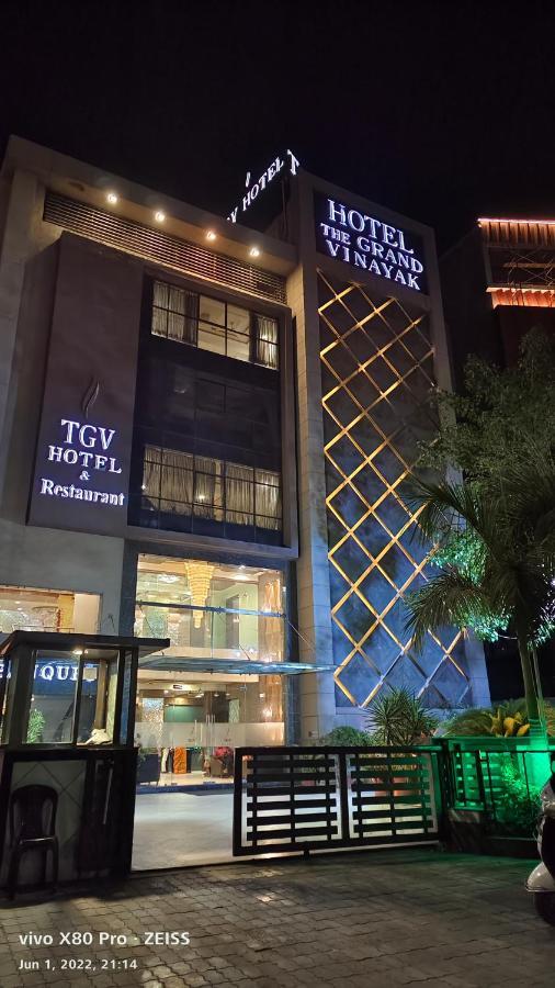 Tgv Hotel Ahmedabad Exterior photo